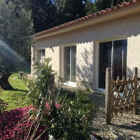 Maison Independante De 55 Metres Carres, Climatisee Avec Jardin Arbore De Chenes * Casaglione